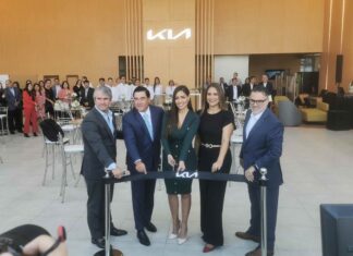 Kia Perú presenta su renovada tienda en el distrito de San Miguel kia