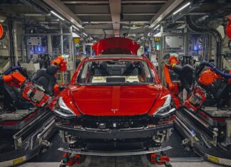Tesla ensambla un auto cada 40 segundos tersla
