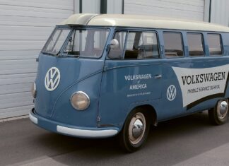 Volkswagen Tipo 2 Schulwagen, presentado en el VW Bus Day vw