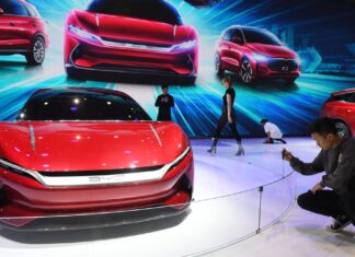Europa investiga a China por posible competencia desleal en la venta de autos eléctricos chino