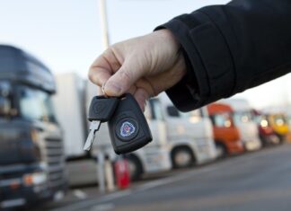 CINCO CONSIDERACIONES A TENER EN CUENTA ANTES DE TOMAR UN FINANCIAMIENTO DE UN ACTIVO FIJO camion