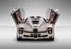 Pagani mostró su nuevo super deportivo con motor central