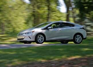 Miles de los autos híbridos enchufables, Chevrolet Volt, deben de ser retirados del mercado