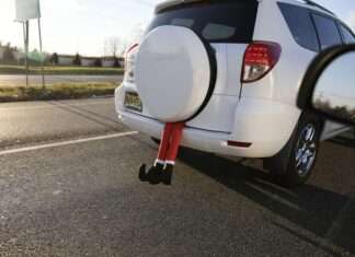 ¿Cómo puedes adornar tu auto en las festividades navideñas?