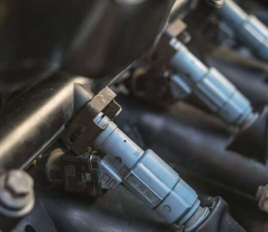 Cada cuánto tiempo se deben limpiar los inyectores del auto