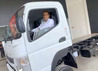 FUSO lanza el Canter 4×4, un camión pura sangre