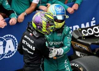 La prensa británica insiste: «Fernando Alonso está en la lista de Mercedes»