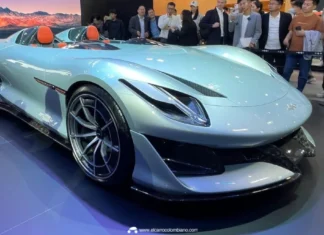 BYD presentó al Super 9, un deportivo tipo Ferrari Monza que impacta en Beijing