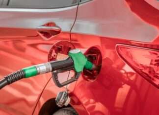 ¿Cómo el buen uso de lubricantes de motor contribuye al ahorro de combustible?