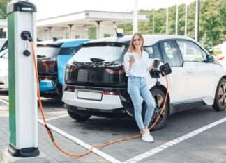 Lo que debes saber de las baterías de los autos híbridos