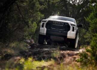 Toyota debe retirar la rediseñada camioneta Tundra construida en Texas