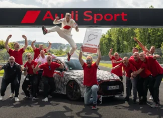 Audi RS 3 2025 rompe récord para autos compactos en Nürburgring