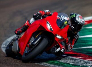 Ducati Panigale V4 2025 llega más rápida, ligera y con ADN de MotoGP
