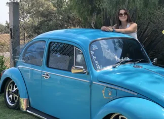 Vocho del 98 modificado con mucho estilo