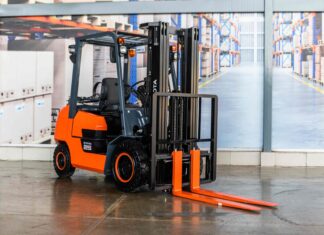 Mantenimiento preventivo de un montacarga: Conoce cómo ahorrar costos y mejorar la eficiencia de tu equipo