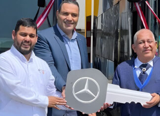 Divemotor entrega buses Mercedes-Benz a EMTRAFESA