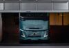 Volvo lanza un camión con más autonomía que los autos eléctricos