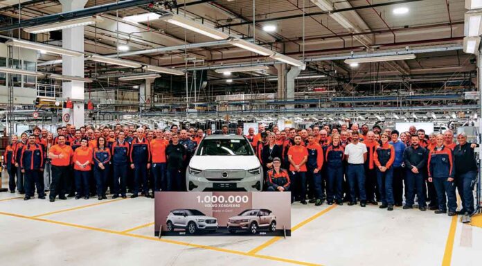 20241018VolvoXC40AAA