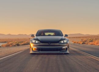 La NHTSA está investigando nuevamente a Tesla y su software de conducción semiautónoma