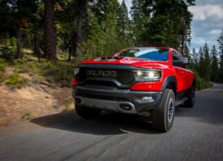 Stellantis retira unas 130.000 camionetas Ram 1500