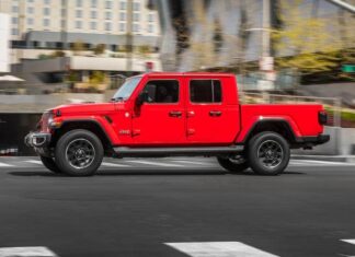 Stellantis está despidiendo a unos 1.100 empleados en la planta del Jeep Gladiator