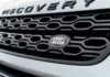 Land Rover se dividió en tres marcas, apostando por la electrificación