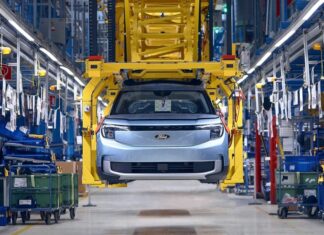 La crisis llega a Ford: despedirá a 4.000 trabajadores en Europa