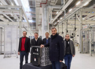 MAN inaugura su nueva planta de producción de baterías en Nuremberg