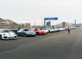 En Perú rinden tributo al 50 aniversario del Porsche 911 Turbo