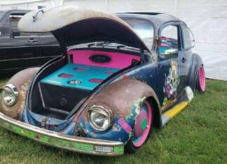 Un vocho del 93 con mucha actitud