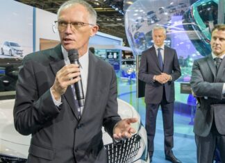 El ex CEO de Stellantis piensa que la UE ha creado un “callejón sin salida”
