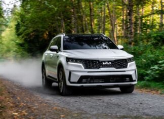 Kia debe retirar del mercado miles de SUV’s por riesgo de fallo de luces