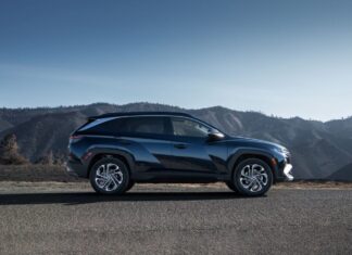 Los fabricantes de automóviles están lanzando autos híbridos de larga autonomía