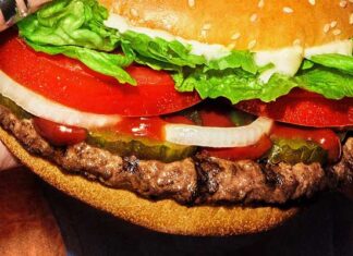 Cómo celebrar el Día de la Hamburguesa con una gratis