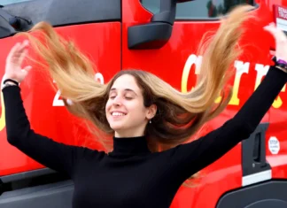 Andrea García: La historia de una joven camionera