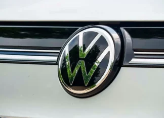 Volkswagen cree en los motores a combustión