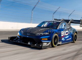 Super Mustang Mach-E marca el tiempo más rápido en cuanto a subida en la Pikes Peak 2025