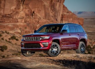 Jeep Grand Cherokee del 2025, uno de los peores autos del mercado según la IA