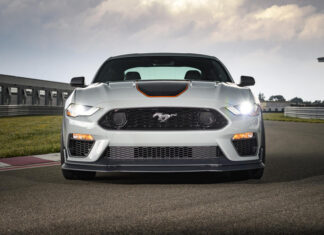 Ford debe de retirar más de 800,000 vehículos