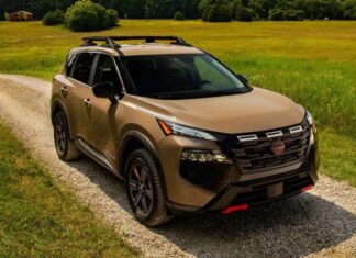 Nissan Rogue Rock Creek del 2025