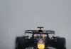«¡Soy muy lento!»:El enfado de Verstappen por radio al no poder adelantar a Alonso y a Sainz