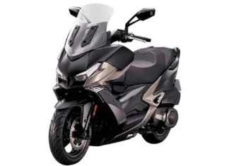 Kymco busca dominar el segmento scooter con la XCinting VS 400