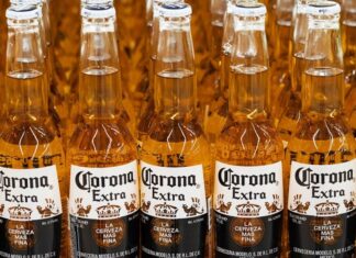 Corona celebra 100 años de historia a nivel mundial