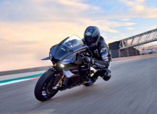 La Yamaha R1M 2025