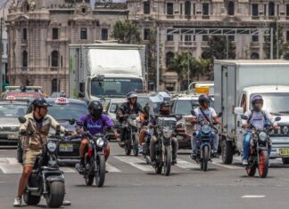 El caos de las motos en el Perú: una bomba sobre ruedas