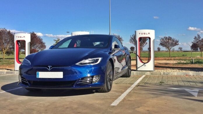 Tesla_Model_3-Tesla_Model_S-Tesla_Model_X-Tesla_Motors-Coche_electrico-Vehiculo_electrico-Tesla_Motors_250487110_48627115_1024x576