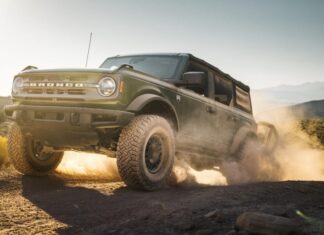 SUVs del 2026 con llantas todo terreno más efectivas para off-road