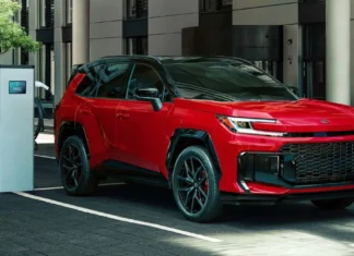 El nuevo Toyota RAV4 PHEV 2026 servirá como planta eléctrica para el hogar