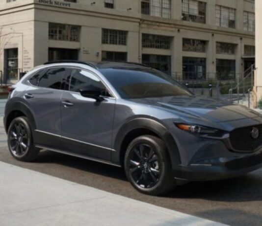 Mazda CX 30 Carbon edition del 2026, un lujo en el segmento de los SUVs