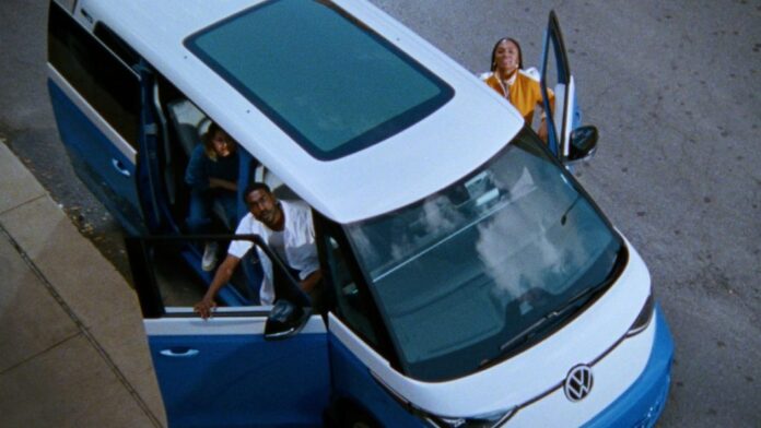 Small-19742-drivers-wanted-still-id-buzz-1068x601